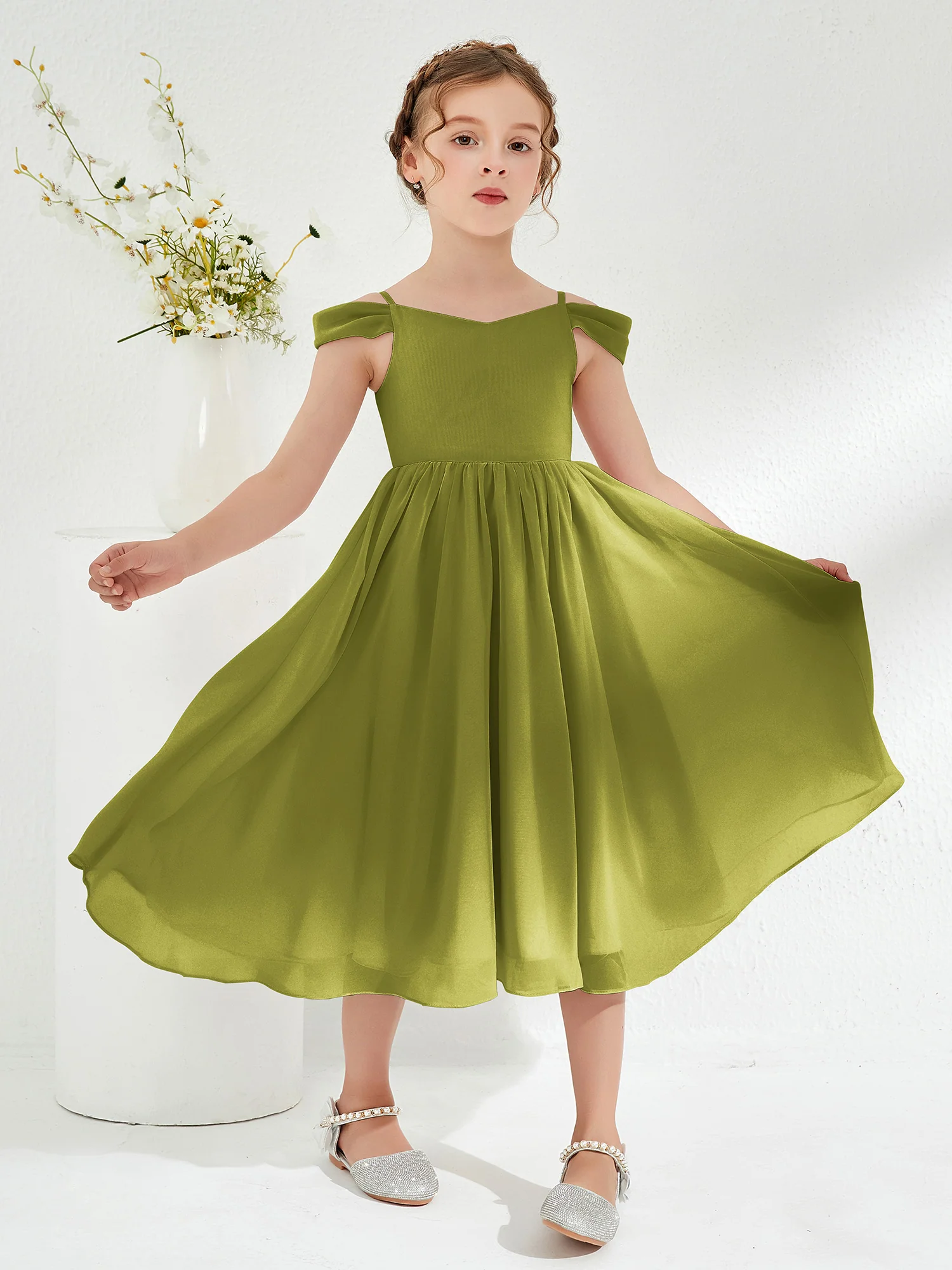 Off-the-shoulder Pleated Girl's Dress Clover