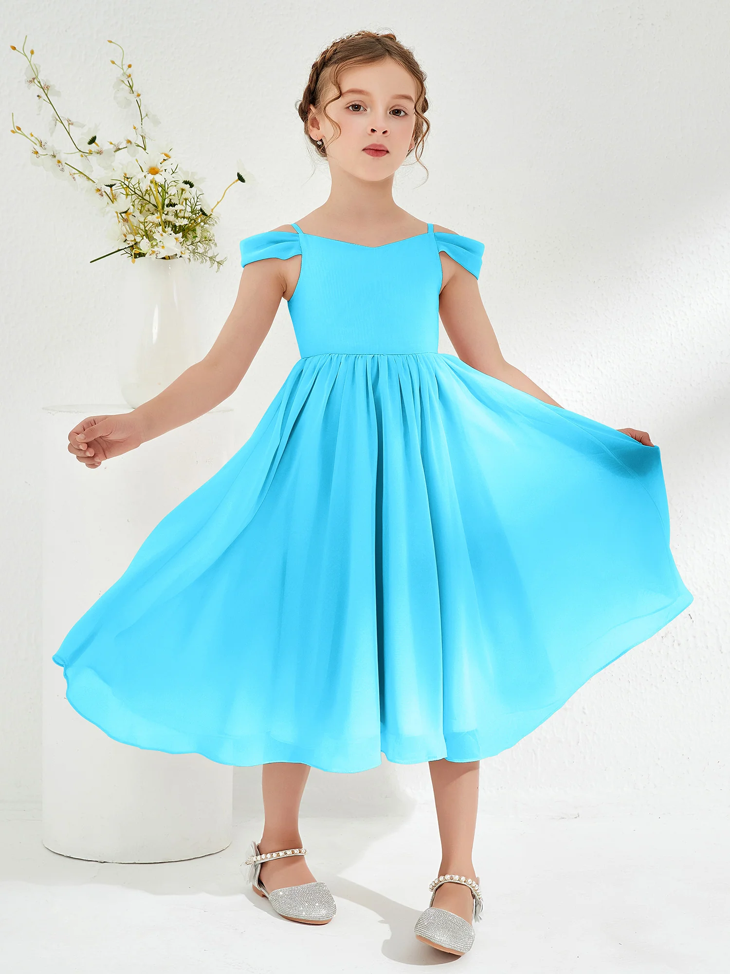 Off-the-shoulder Pleated Girl's Dress Pool