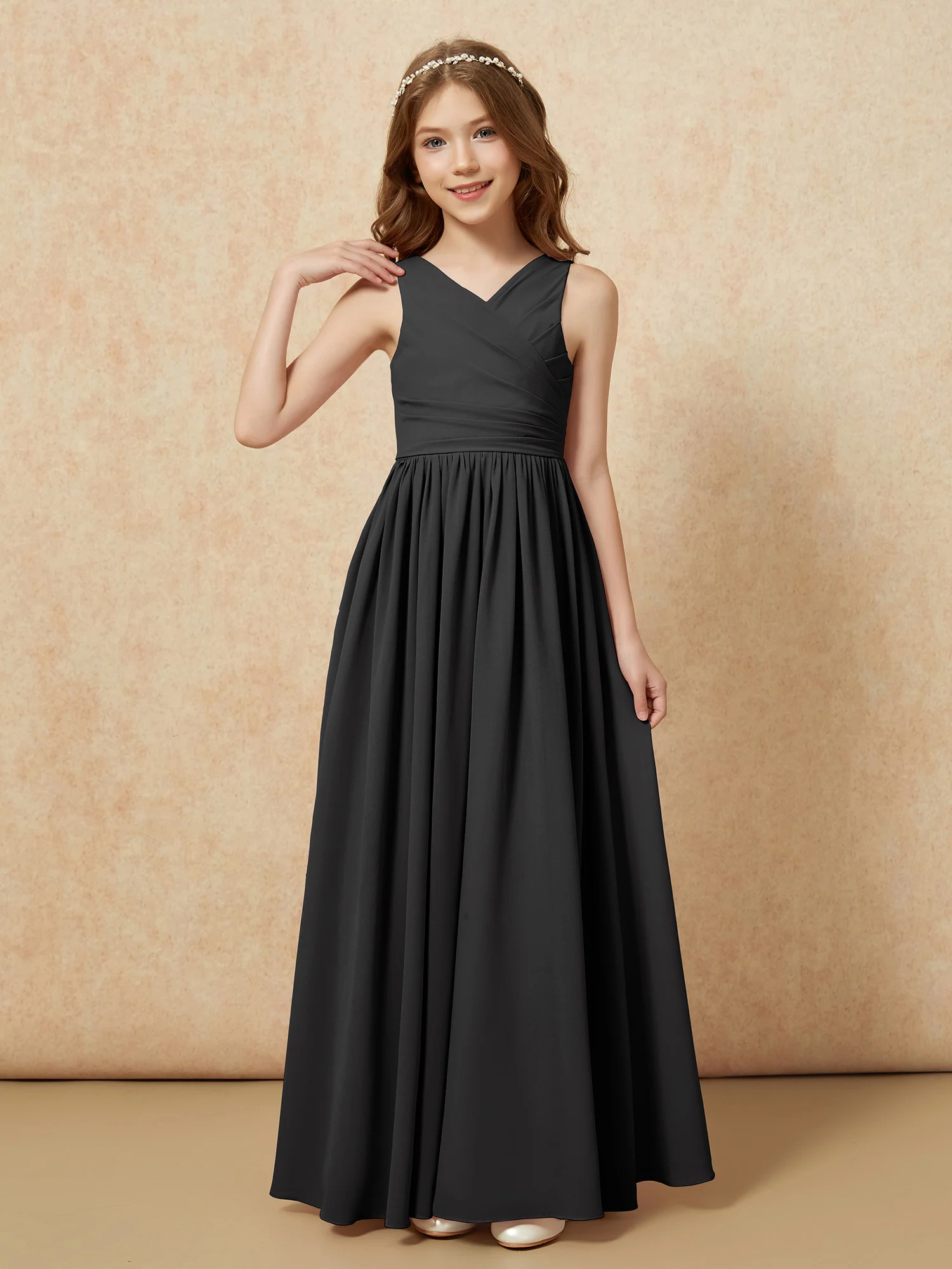 Pleated V-neck Chiffon Long Junior Bridesmaid Dresses Black