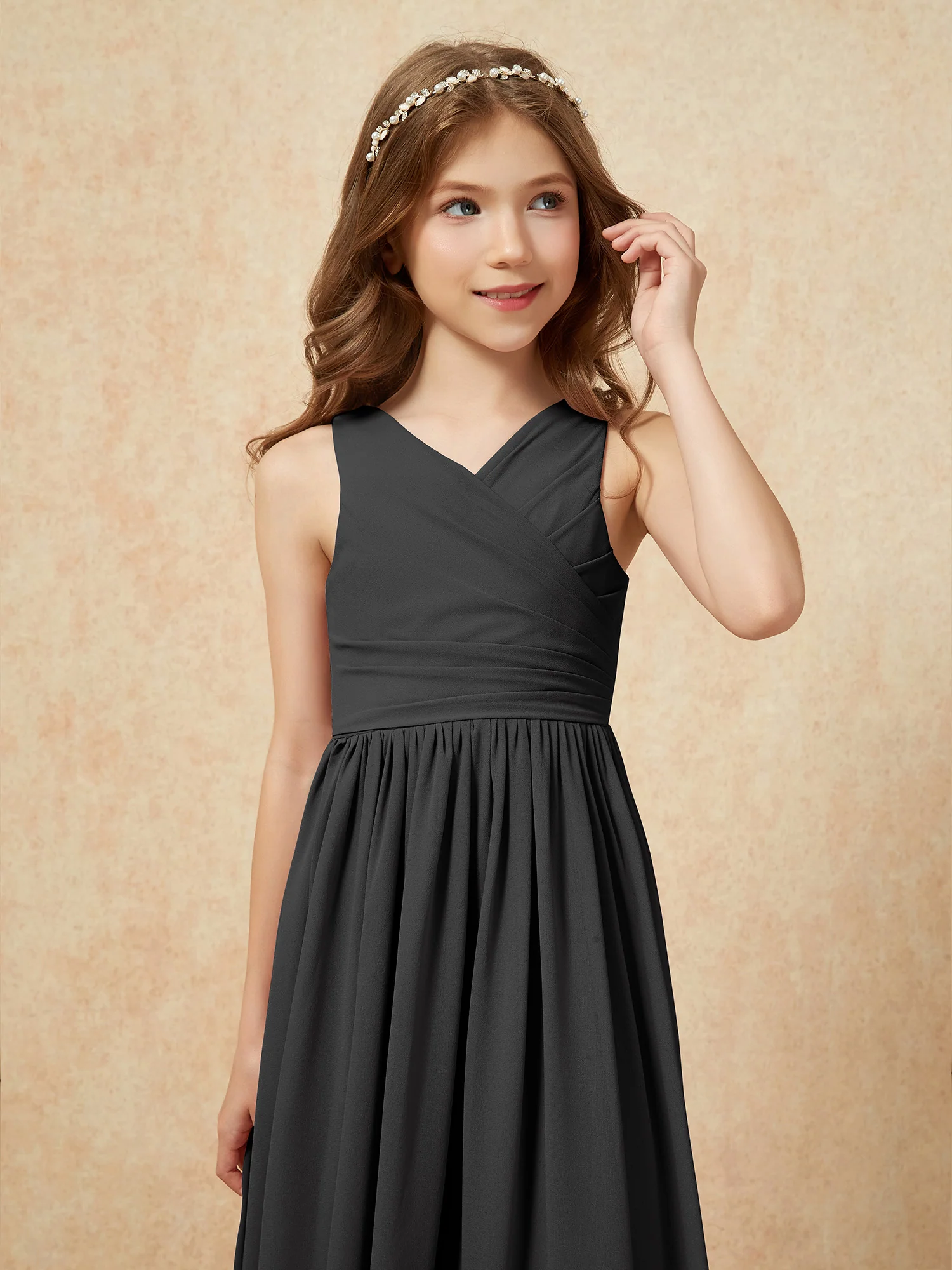 Pleated V-neck Chiffon Long Junior Bridesmaid Dresses Black - Image 6