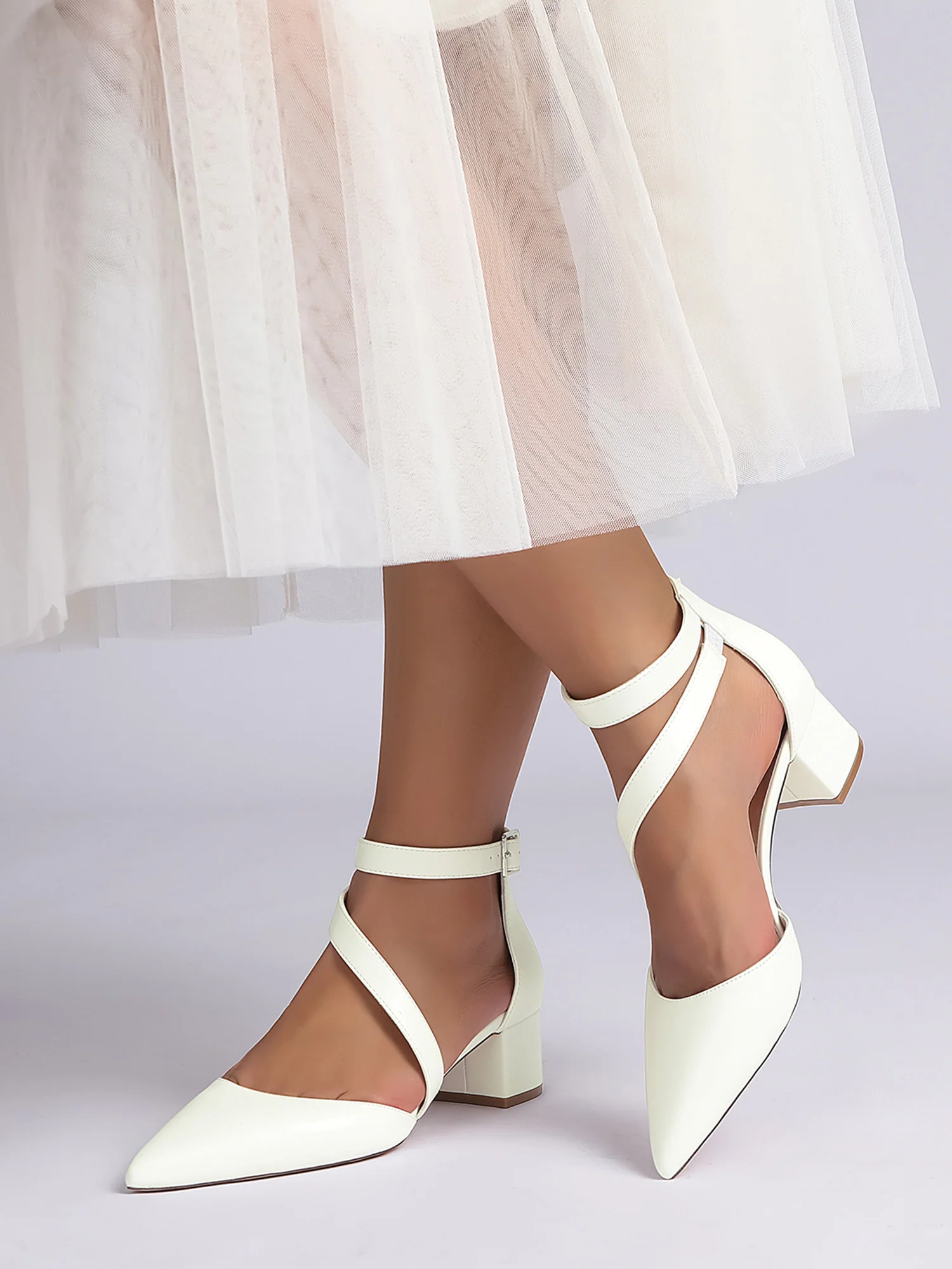 Simple Faux Leather Pointed Wedding Shoes - Image 7